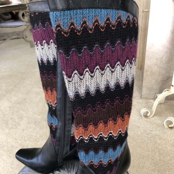 Bellini leather & fabric boots, size 8. - Picture 2 of 6